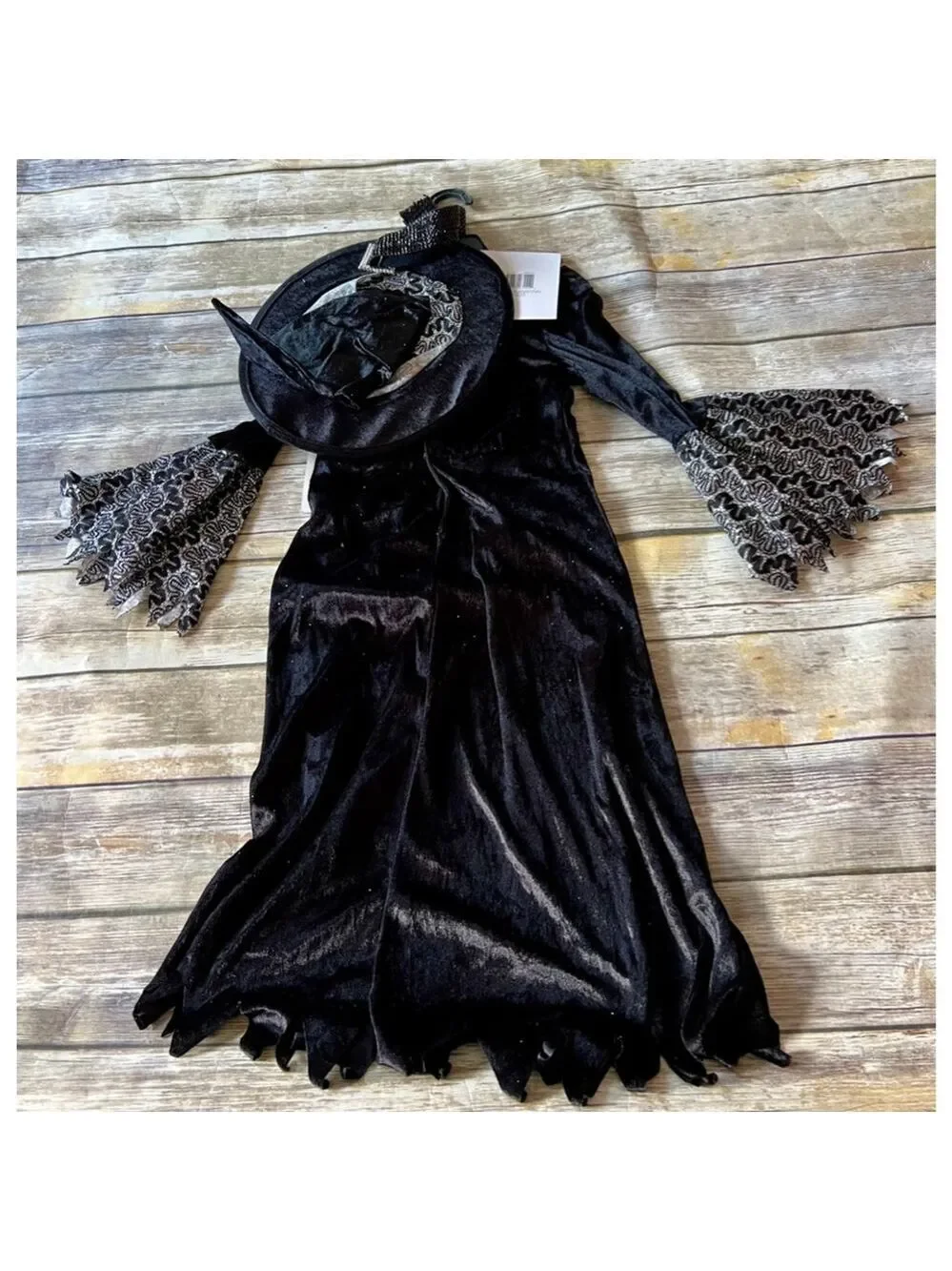 NWT Elegant Witch Costume-Size Small